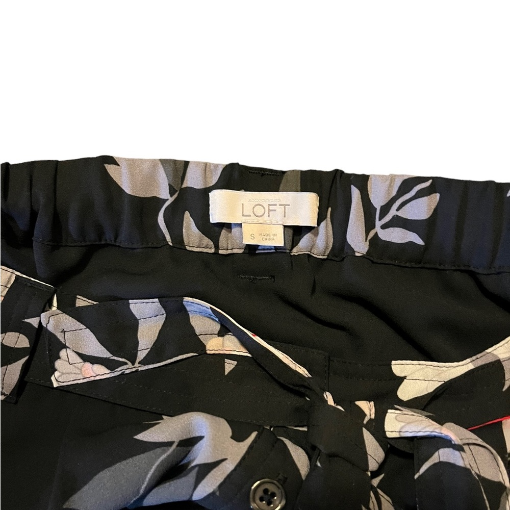 LOFT Black Floral Mini Skirt | Women's S - Picture 3 of 4
